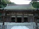 伊奈波神社神門から見た堂々とした拝殿正面