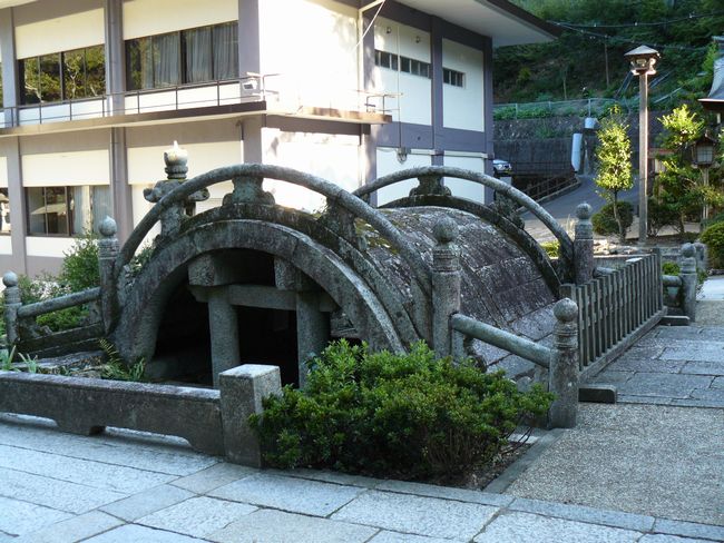 �򕌎s�E�ɓޔg�_��