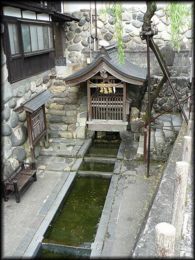 �@�_������⍂���ɂ���H�n���猩���낵���A���O���ŎB�e�����摜