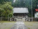津島神社参道石畳から見た境内全景を撮影した画像