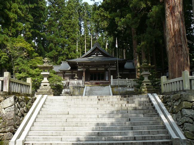 飛騨市・気多若宮神社