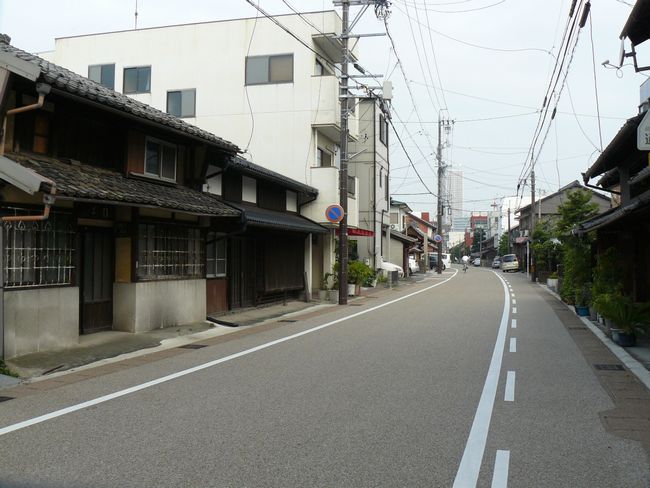 ���[�h�E������