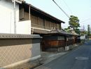 古屋家住宅（大井村庄屋）を左斜め正面から撮影した画像