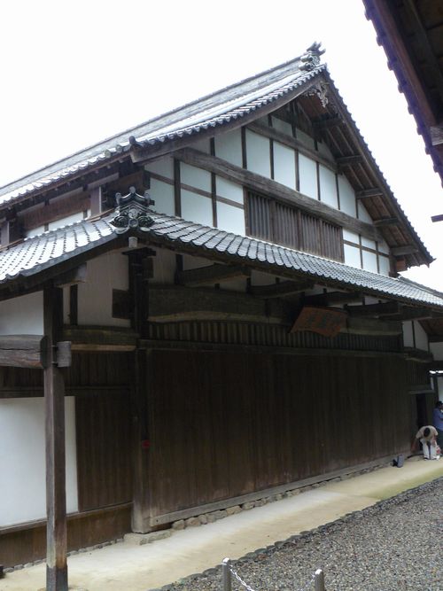 �e�����s�E�����_�Ёi�e���̕���j