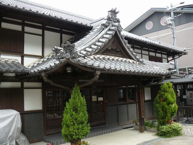 �����R���w�Z