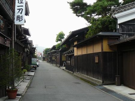 ���R�s����V����V���F������