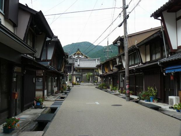 �S�㔪����E�鉺��