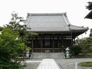 満福寺本堂を正面から撮影した画像