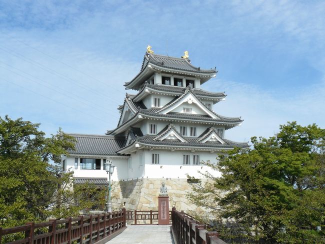 �n������