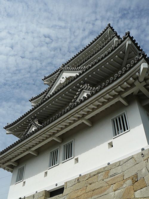 �n������