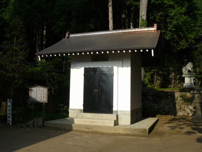 ���R�s�E������