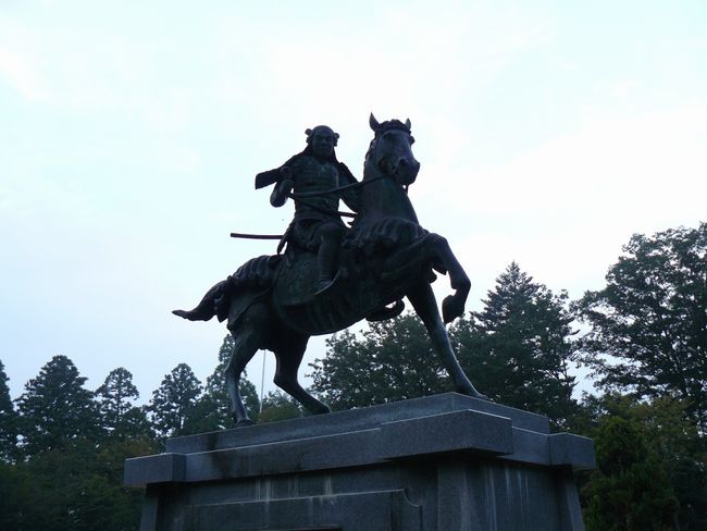 ���R�s�E���R��